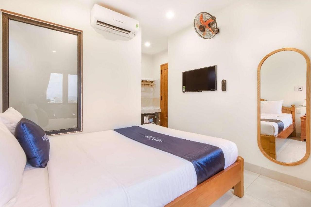 Lucky Ruby Hotel Da Nang Exterior foto